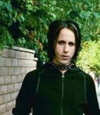 ロブゾンビの現ドラマーで マリリンマンソンの元ドラマー ジンジャー フィ Yahoo 知恵袋