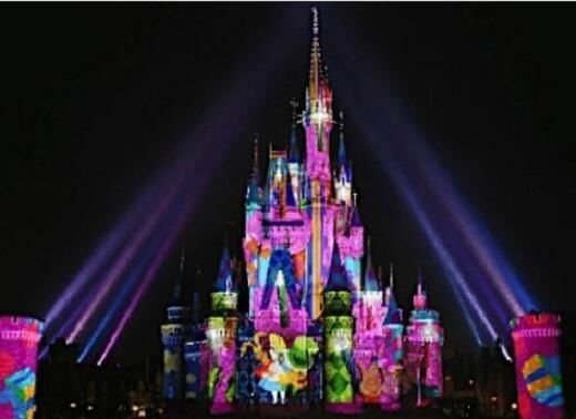 今 ディズニーランドのワンス アポン ア タイムのcmが放送されていま Yahoo 知恵袋