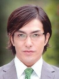 画像の北村一輝さんの掛けているメガネブランドを教えて頂けません Yahoo 知恵袋