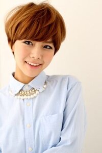 少しでも小顔に見える髪色は茶色と黒どちらでしょうか ちなみに Yahoo 知恵袋