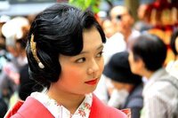 ポニーテールで耳が隠れるようにする方法ってありますか 耳が隠れるよう Yahoo 知恵袋