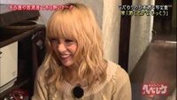 E Girlsamiちゃんの髪型はパーマでしょうか ウェーブで Yahoo 知恵袋