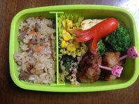 お弁当の評価をしてください 彼氏にわたすお弁当 これで大丈夫でしょ Yahoo 知恵袋