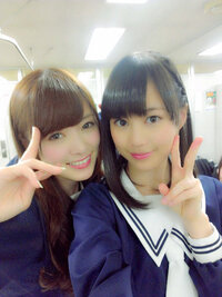 乃木坂４６の握手会ではメンバー達の手や顔を舐めたり 抱きしめたりする事は Yahoo 知恵袋