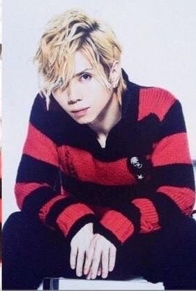 これは誰ですか Yasuかな Acid Black Cherry ボーカルです Yahoo 知恵袋