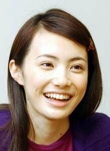 女優のミムラのような顔って どういう系統の顔というのでしょうか Yahoo 知恵袋