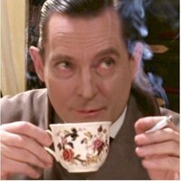 シャーロックホームズnhk再放送を見ている方にお尋ねします 俳優と Yahoo 知恵袋