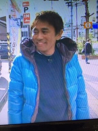 この浜ちゃんが着ているダウンですが よく来ているのを見かけます Yahoo 知恵袋
