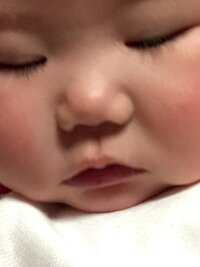 赤ちゃんの一重or二重はいつ頃わかりますか ０歳８か月の娘は 普 Yahoo 知恵袋