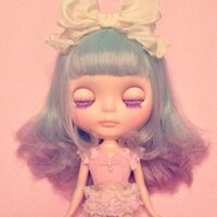 カスタムブライスをやろうと思っています 画像のブライスの Yahoo 知恵袋