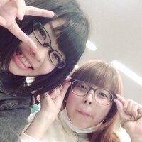 黒髪の女の子と茶髪の女の子どっちが可愛いですか 二人とも Yahoo 知恵袋