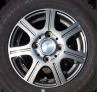 自動車のタイヤの栓が外れたのか無いのですが 何日位で空気が抜けきってしまう Yahoo 知恵袋