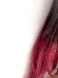 髪色を根本茶髪 グラデーションでブリーチ2回してマニックパニックのクレオ Yahoo 知恵袋