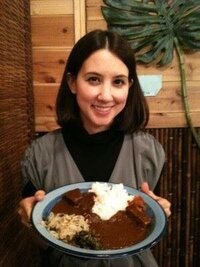 ハーフで 写真を撮るといつも頬や目の下などが暗く写ってこんな政井マヤさん Yahoo 知恵袋