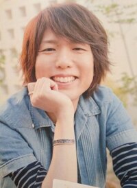 カッコイイですか 私の好きな声優の神谷浩史さんです こん Yahoo 知恵袋