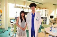 ドラマコウノドリに出てくる小栗旬の役の娘めいちゃん 小栗旬に似てると思いません Yahoo 知恵袋