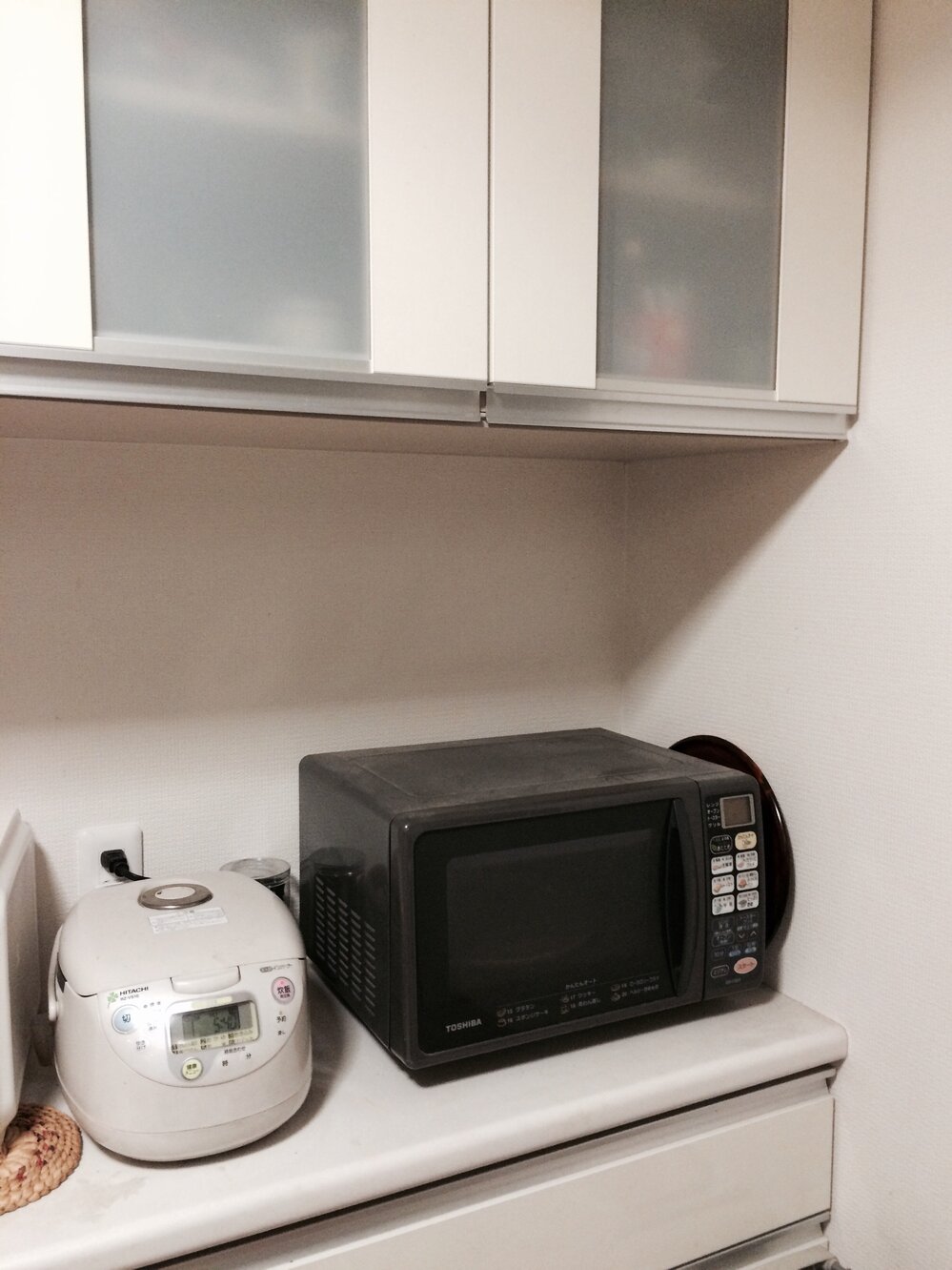 食器棚 炊飯器、レンジはついてないです取りに来てくれる方以外は送料要相談 楽天市場】☆ P3倍 マラソン期間限定 ☆ 食器棚 完成品 大川家具