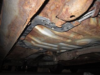 車体下の錆でこれはどのレベル何でしょうか かなり酷いですよね Yahoo 知恵袋