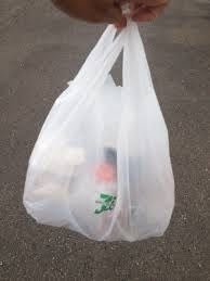 新品のタッパーを重ねたら、取り出せなくなりました。どんなに引っ張っ