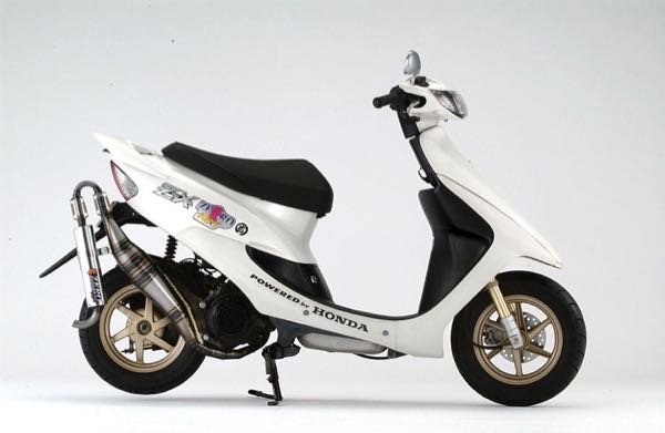 ライブディオZXのチャンバーについてZeroのユーロコルサかZEEKならどち