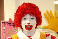 マクドナルドのドナルドが最近見ないのは何故ですか？本家は