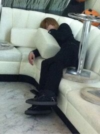 キャサリンがほしい クッション 肘置き 正式名称がわからないんです Yahoo 知恵袋