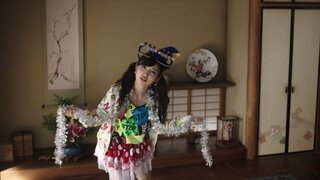 パーリーピーポーって言ってる不細工のcm誰ですか あれは ただの Yahoo 知恵袋