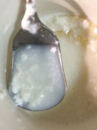牛乳にレモンはダメなんですか いつもホットミルクを飲むのに蜂蜜を入れ Yahoo 知恵袋