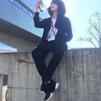 この川上洋平さんが着用しているスニーカーのブランドを教えてください よろ Yahoo 知恵袋