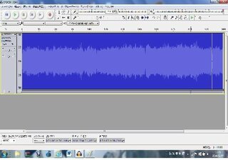 Audacityについて質問があります 下記に表示されている波形データで Yahoo 知恵袋