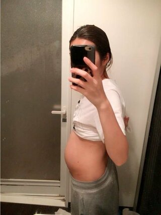 お腹 妊娠6ヶ月