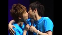 声優の梶裕貴さん または 下野紘さんが濃厚なリップ音 キスシー Yahoo 知恵袋