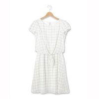 結婚式二次会の服装についてアドバイスをお願いします 結婚式の二 Yahoo 知恵袋