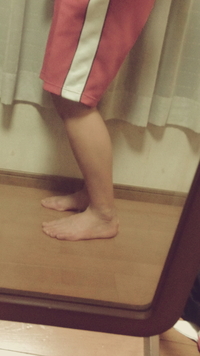 足首が曲がらない 足首が気づいた時には曲がりませんでした 写 Yahoo 知恵袋