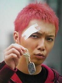 美容師の方に質問ですこの写真はおしゃれぼうずですか 後 全体的に何セン Yahoo Beauty