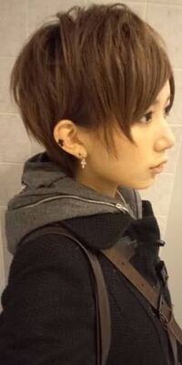 女性のショートヘアについて 私はショートヘアにして一年くらい経つの Yahoo 知恵袋