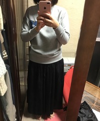 この服装はださいですか あと 白のアディダスのパーカーにこの下 Yahoo 知恵袋