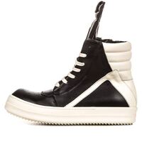 Rickowensスニーカーのサイズ感 自分のサイズ25 5か26 Yahoo 知恵袋