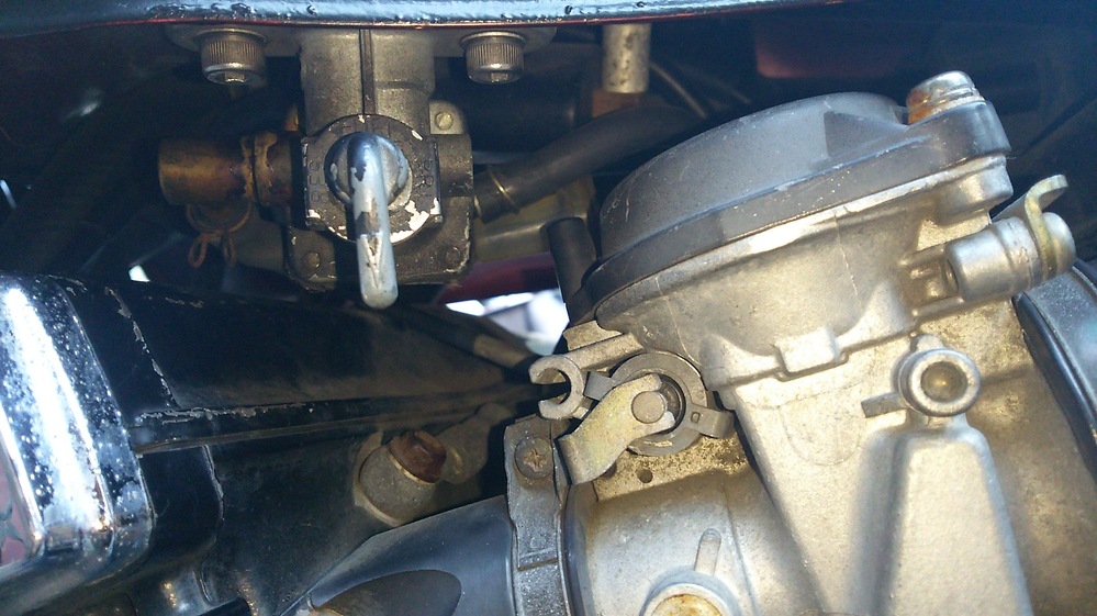 GSXインパルスのタンク交換について質問ですRESFUELPRION燃料