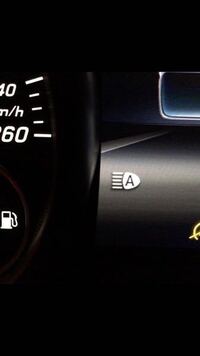 車のメーターのところにでる Aのマークは何の意味で どんな時に出ますか Yahoo 知恵袋