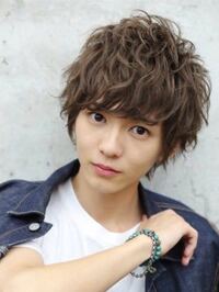 パーマってどのくらいの料金が相場ですか 男でショートです またど Yahoo 知恵袋