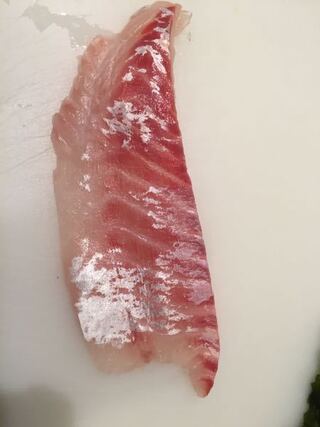 大阪産の黒鯛のサクですが ガソリンの味がするんですが 食べない Yahoo 知恵袋