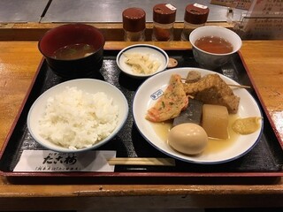 おでん定食は普通に食べますよね 私は兵庫県北部に暮らしています Yahoo 知恵袋