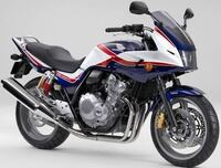 私は Cb400sbのトリコロールカラーの車体に乗っているんですが この Yahoo 知恵袋