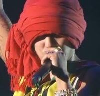 湘南乃風のhan Kunがしてる様なターバンてネットで探したんですけどな Yahoo 知恵袋