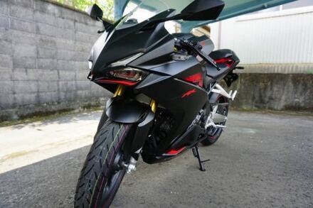 専門学生です いま大人気のcbr250rrに乗りたいな って思っててで お金にまつわるお悩みなら 教えて お金の先生 Yahoo ファイナンス