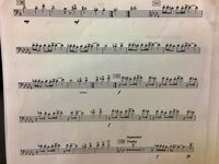 トロンボーンで画像のような高い音が続くところや 休みがなく ずっと吹いて Yahoo 知恵袋