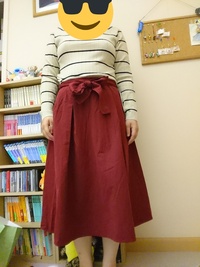 バイトの飲み会でこの服装はどうでしょうか やめといた方がいいで Yahoo 知恵袋