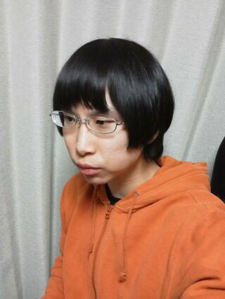 斜め顔評価お願いします イケメンですか 176 Yahoo 知恵袋