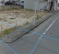 我が家の駐車場の前に乗り入れブロックを設置しています 段差解消スロー Yahoo 知恵袋